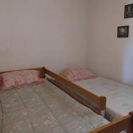 Holiday home O Cantinho Da Estrela Cortes do Meio